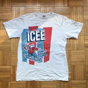 Uniqlo UT short sleeves T-shirt